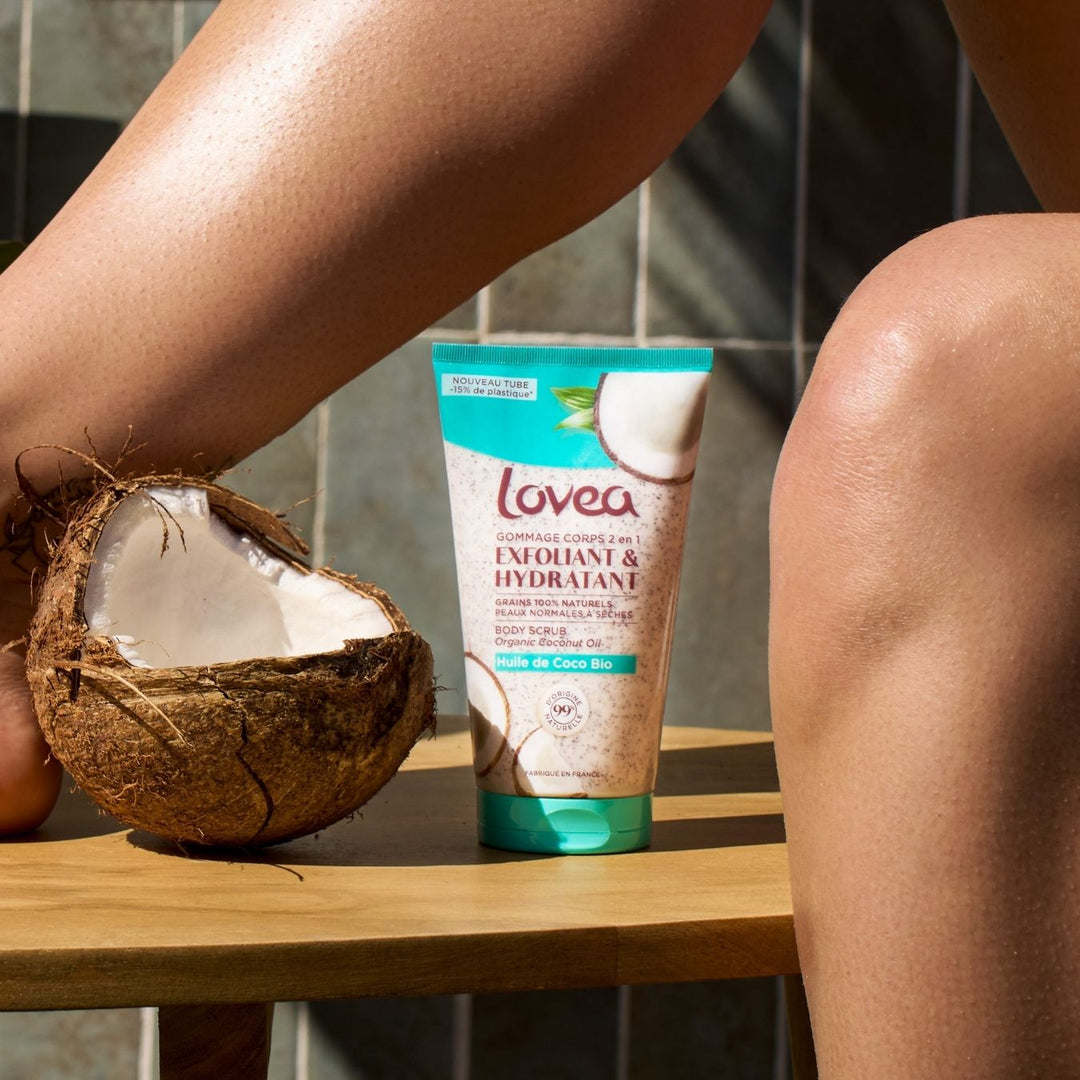 Gommage Corps 2 en 1 - Huile de Coco - Peaux normales à sèches